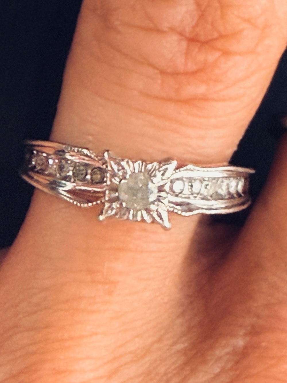 Vintage Diamond Engagement Ring Sz7